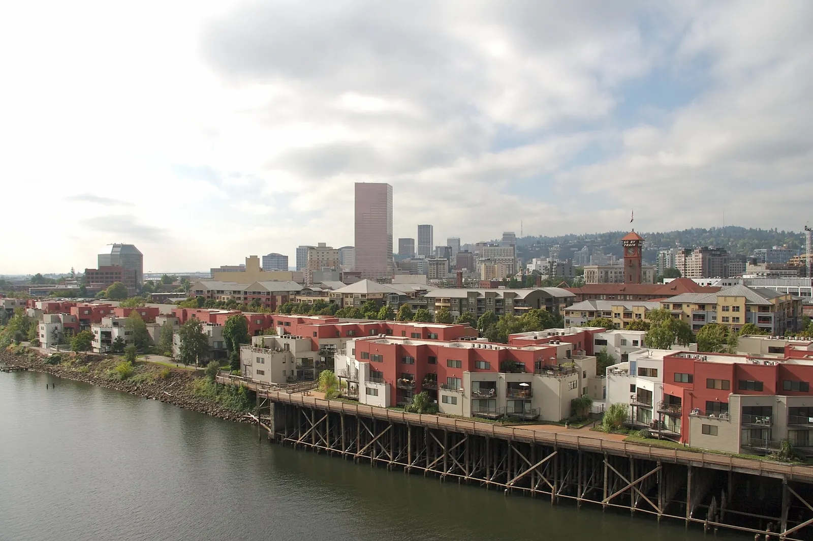The Portland, Oregon skyline
